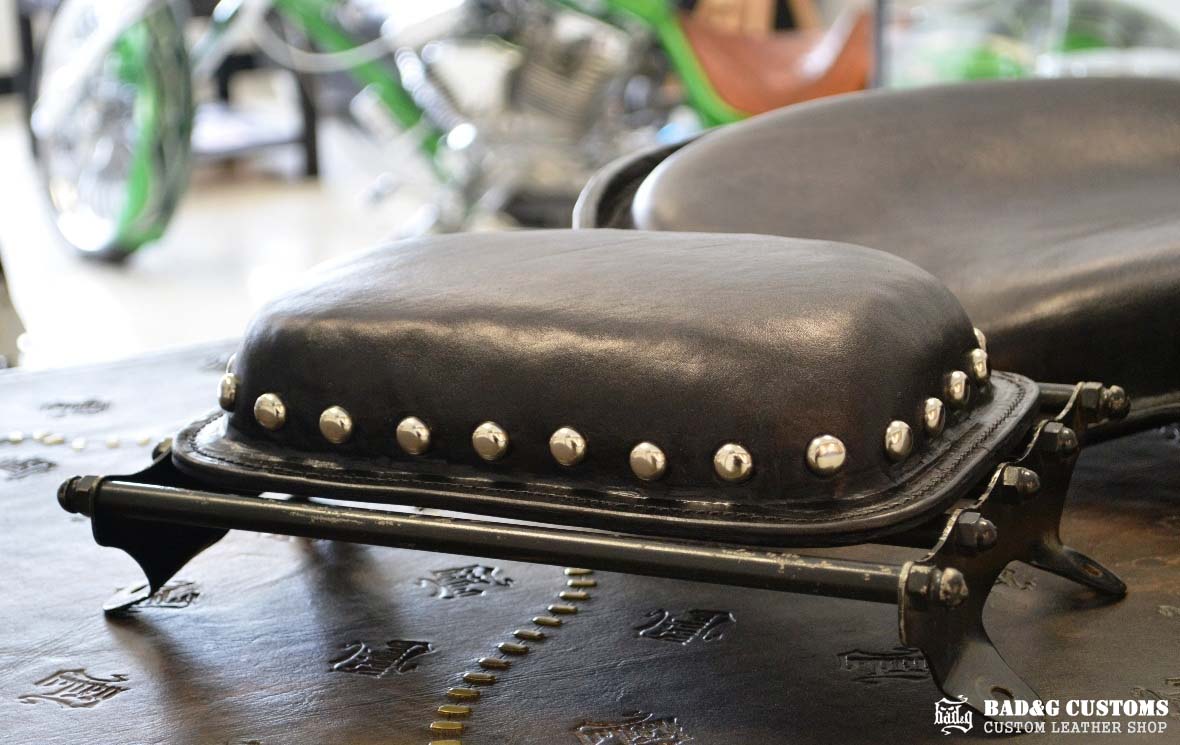 Shovelhead Panhead Knucklehead Chopper Bobber Seat and Tool Bag Set