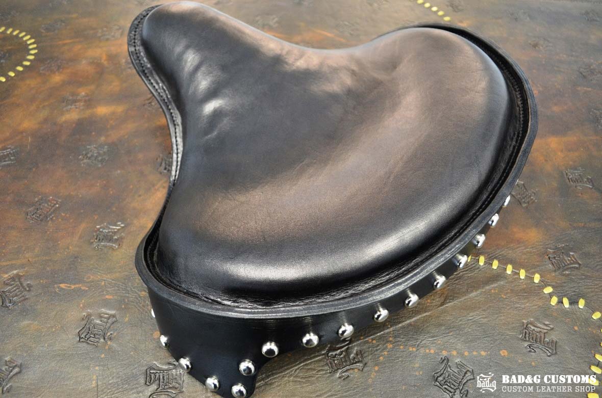 Shovelhead Panhead Knucklehead Chopper Bobber Seat and Tool Bag Set