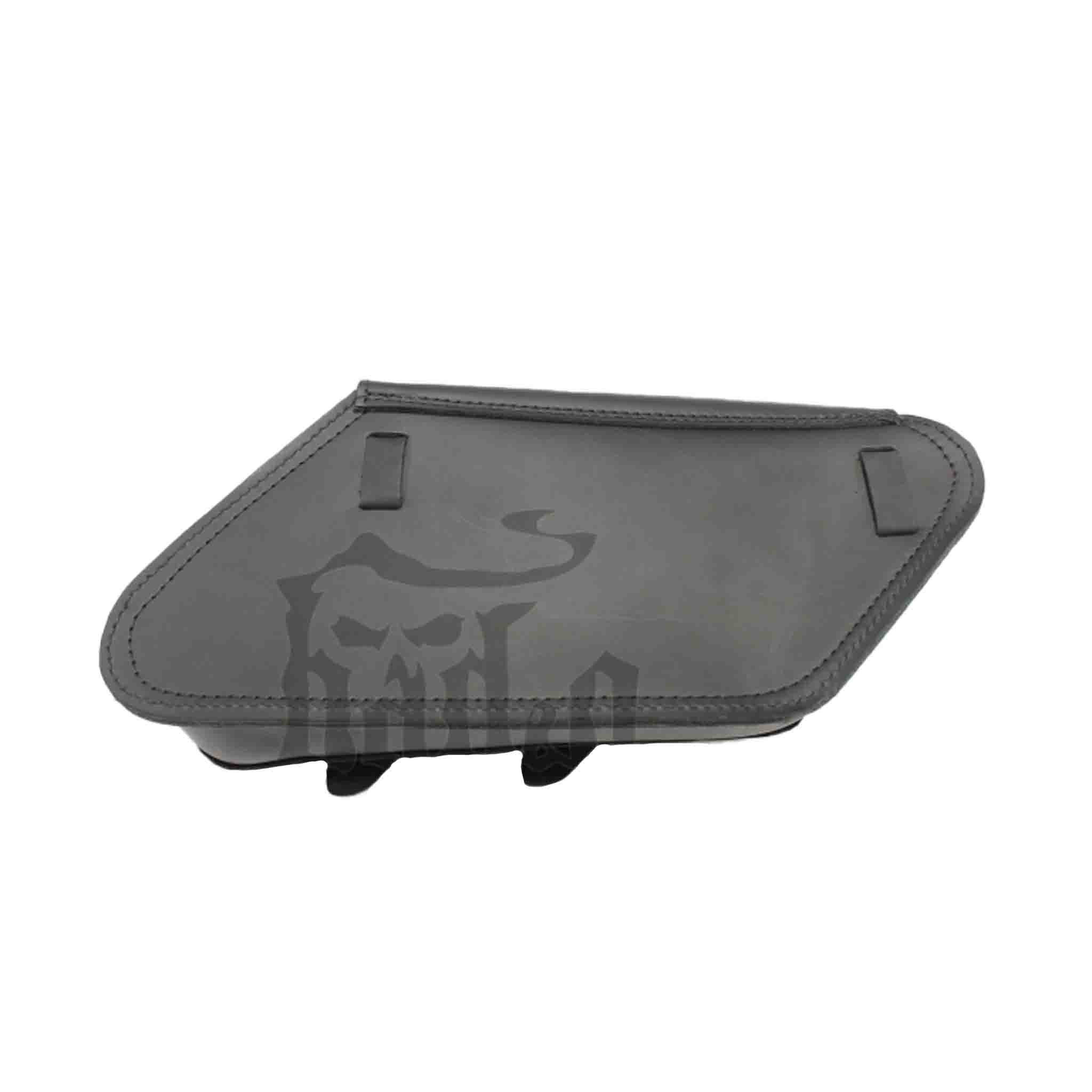 Upgrade your Harley-Davidson® Softail with the SHL05 Left Side Fender Strut Solo Bag. Hand crafted in USA with premium leather and top quality hardware. Designed to fit all Harley-Davidson® Softail models and years. Durable and stylish, it features easy installation and it's the perfect fit for your motorcycle.